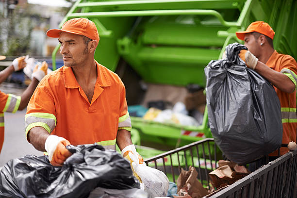 Best Yard Waste Removal  in Lebanon, IL